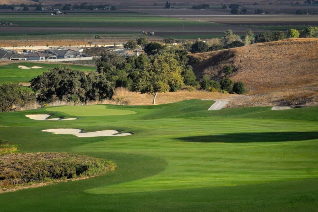 Photograph of San Juan Oaks Golf Club.