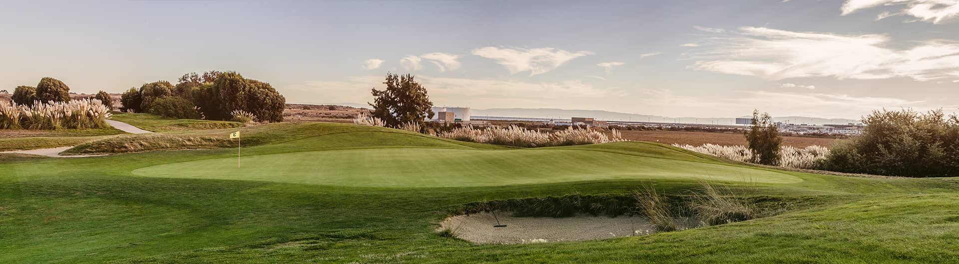 Metropolitan Golf Links course view, Oakland CA (source: playmetro.com)