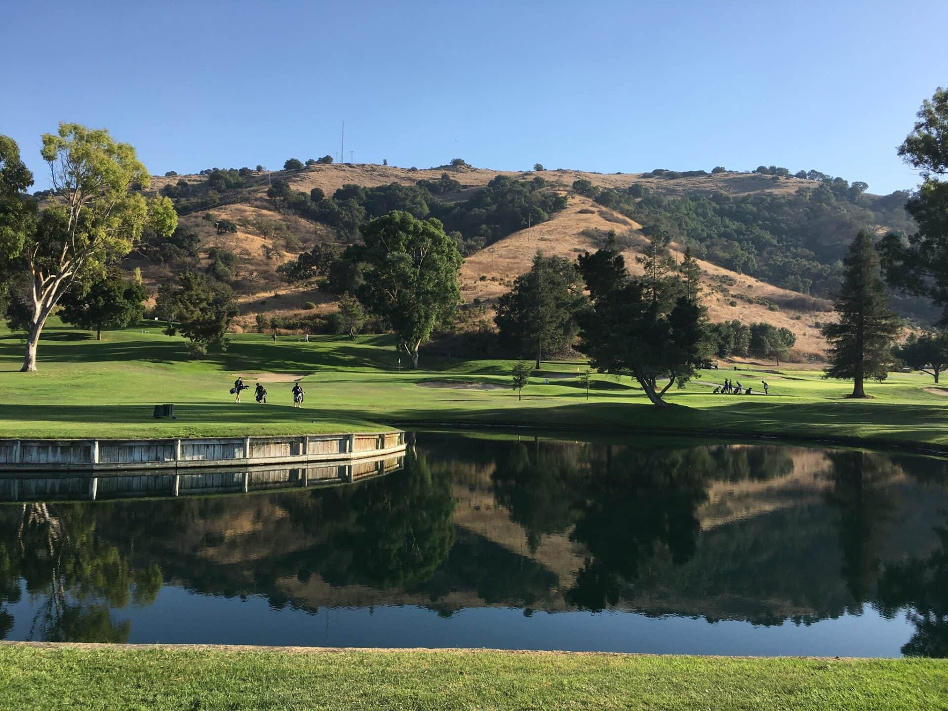 Fairway and green scenery at Santa Teresa Golf Club, San Jose, CA. Source: santateresagolf.com